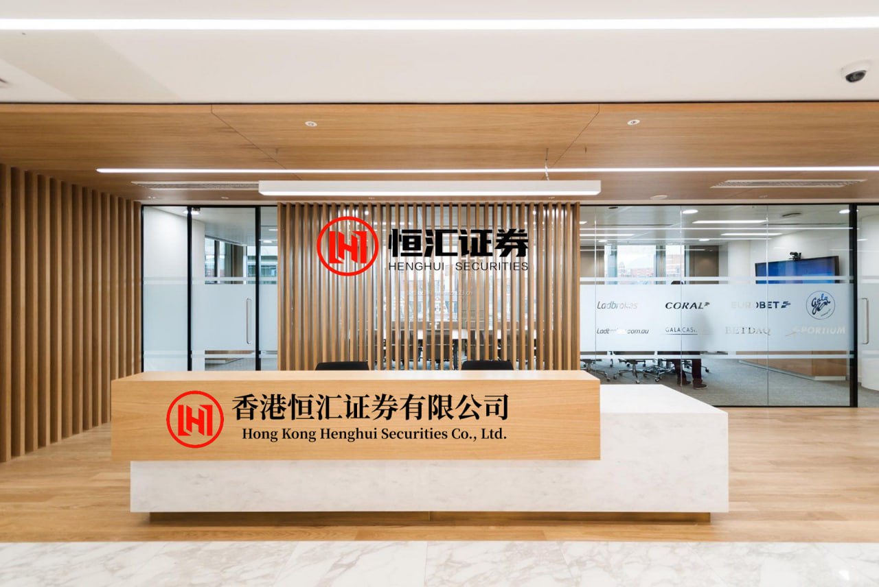 柳州配资 默契大考验！当萌娃遇上“五健”闯关，现场太有爱了